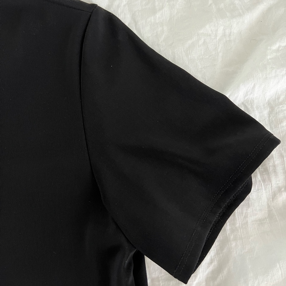 esse PM Top With Buttons Down Front - Picture 5 of 7